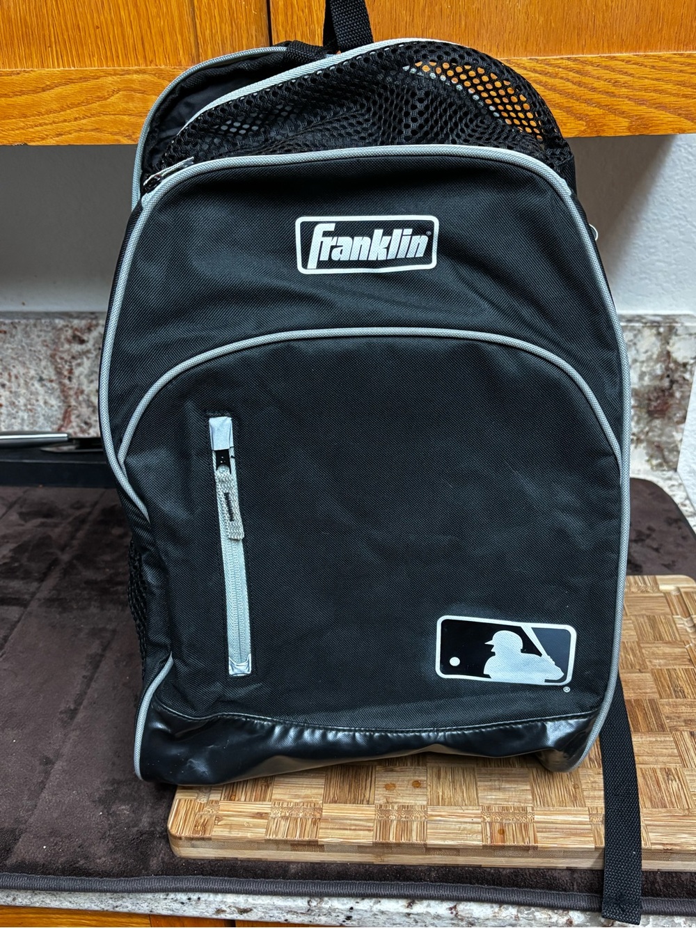 Franklin MLB Baseball/Softball Equipment Backpack Black Gray 2 Pockets Bat Comp